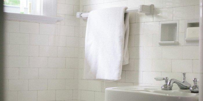 Cerita Model Direkam Diam-diam saat Ganti Baju, Temukan Kamera