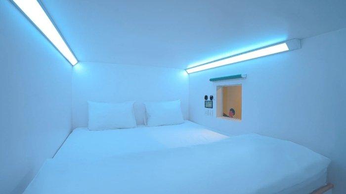 Ilustrasi kamar Bobopod Tanah Abang, dekat dengan Monas, Jakarta.