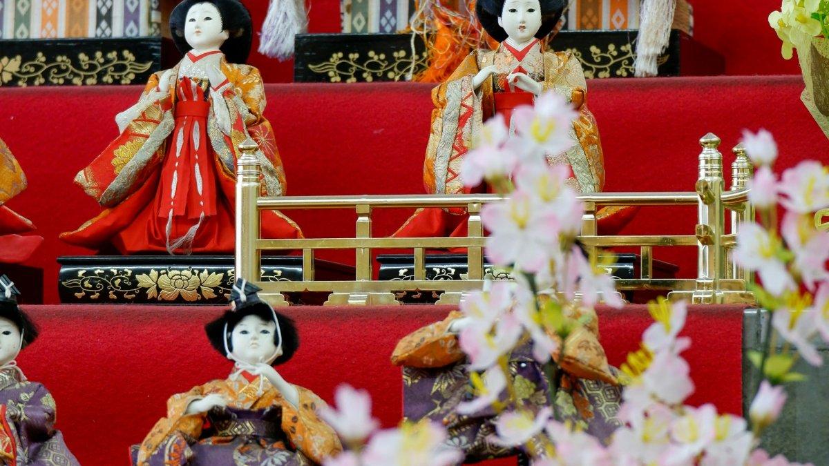 Ilustrasi perayaan Hinamatsuri di Jepang yang menarik buat dikunjungi