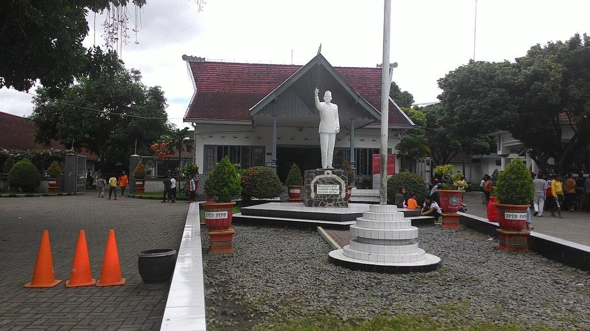 Istana Gebang, Blitar, Jawa Timur