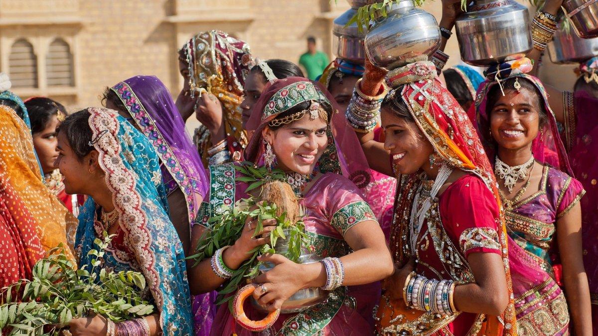 Jaisalmer Desert Festival, satu festival terbaik di India yang tak boleh kamu lewatkan saat liburan ke sana.