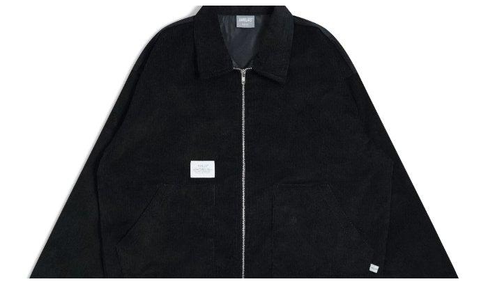 Jaket terbaik untuk liburan, produk dari Familias Corduroy