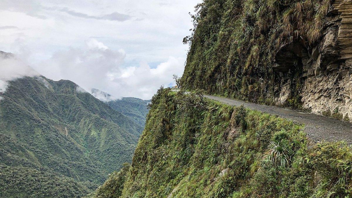 Jalan Yungas Utara, satu jalan paling berbahaya di dunia.