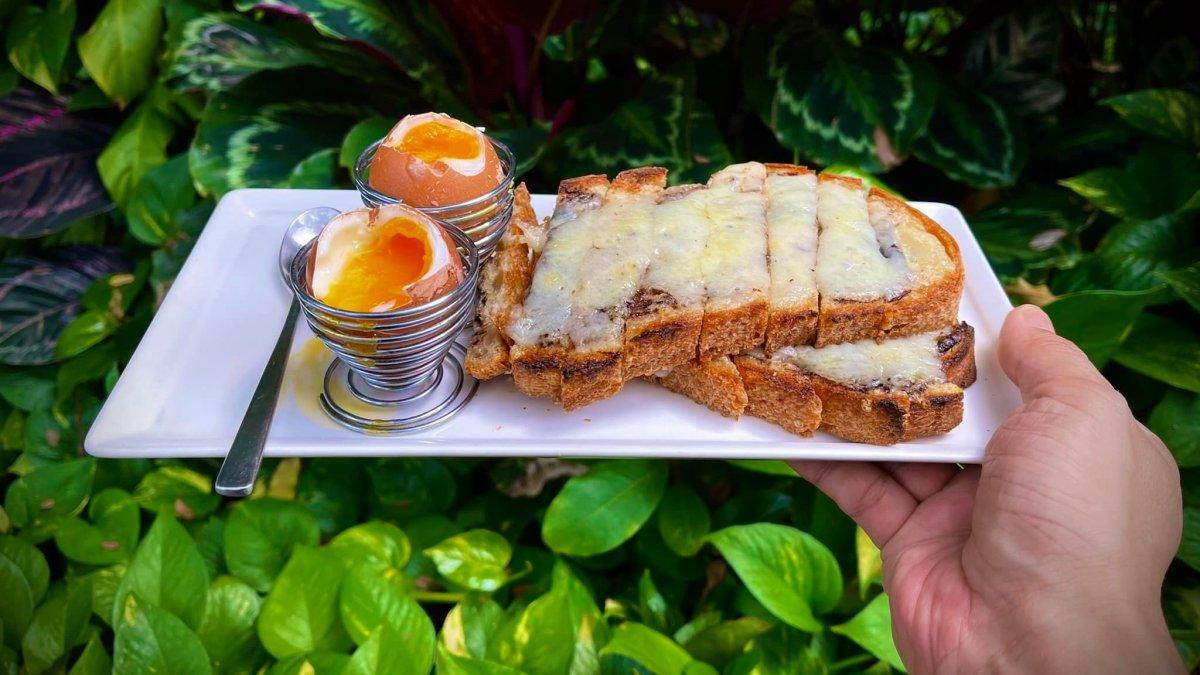 Jimmy Monkey, satu tempat makan di Singapura buat sarapan enak.