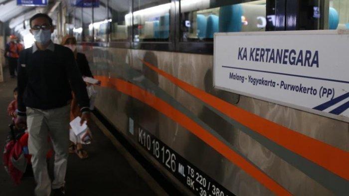 Merencanakan perjalanan dari Yogyakarta ke Malang, kamu bisa cobain naik KA Kertanegara