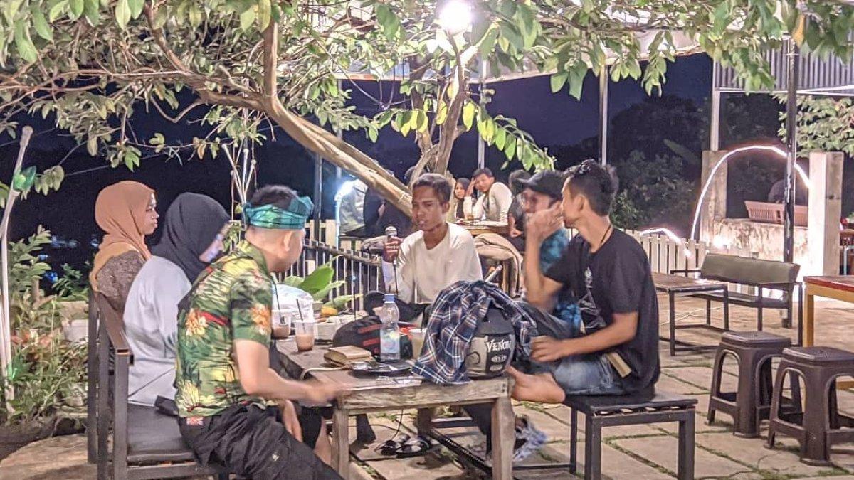 KOPIJADI Samarinda, satu tempat ngopi di Samarinda Kalimantan Timur.