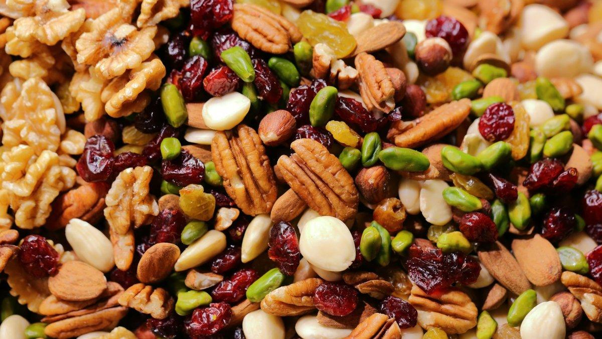 Kacang, satu makanan terbaik untuk disantap saat sahur yang bikin kamu tetap berenergi dan terhidrasi.