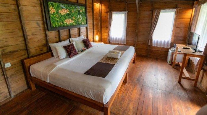 Kamar penginapan di Doni House & Villas Ubud, Bali.