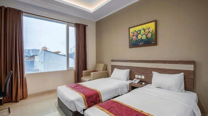 Kamar penginapan di Raffleshom Hotel Bandung, Jawa Barat.