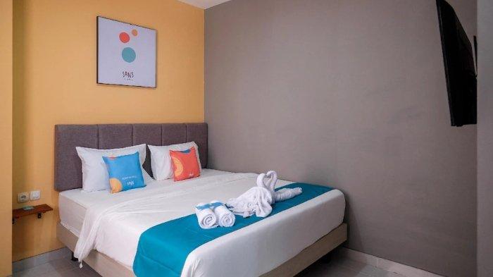 Kamar penginapan di Sans Hotel Fourth Loft Solo, Jawa Tengah.