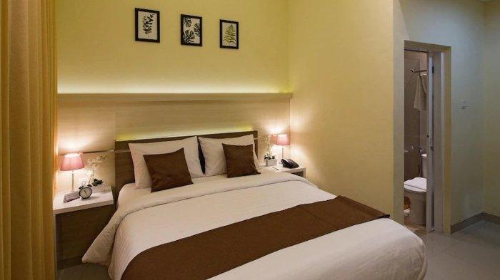 Kamar penginapan di The Xotic Jimbaran Bali Uluwatu, Bali.