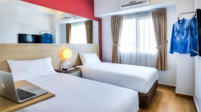 Kamar penginapan nyaman di Monoloog Hotel Solo, Jawa Tengah.
