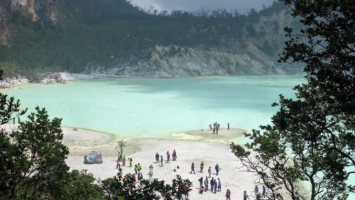 Kawah Putih Ciwidey, Bandung, Jawa Barat