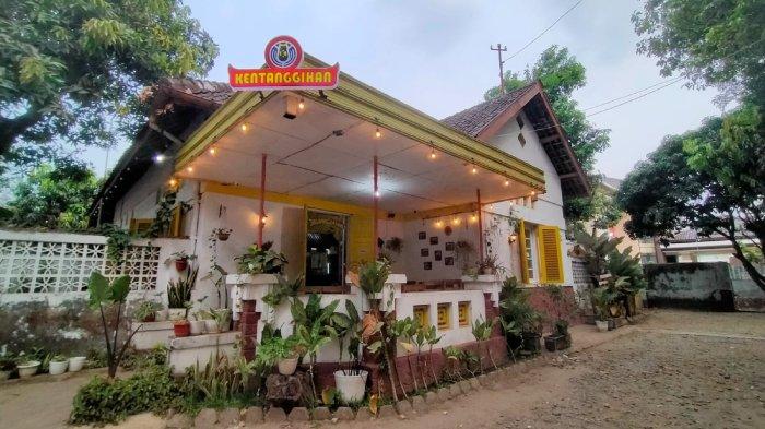 Kentanggihan, restoran hidden gem di Karanganyar dekat Pabrik Gula Tasikmadu. Kentanggihan menyajikan aneka menu western mulai dari Rp 18 ribuan per porsi, Kamis (12/10/2023).