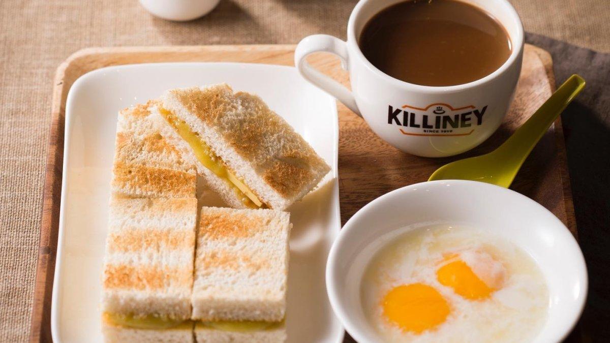 Killiney Kopitiam, satu tempat makan murah di Singapura yang bisa kamu kunjungi.
