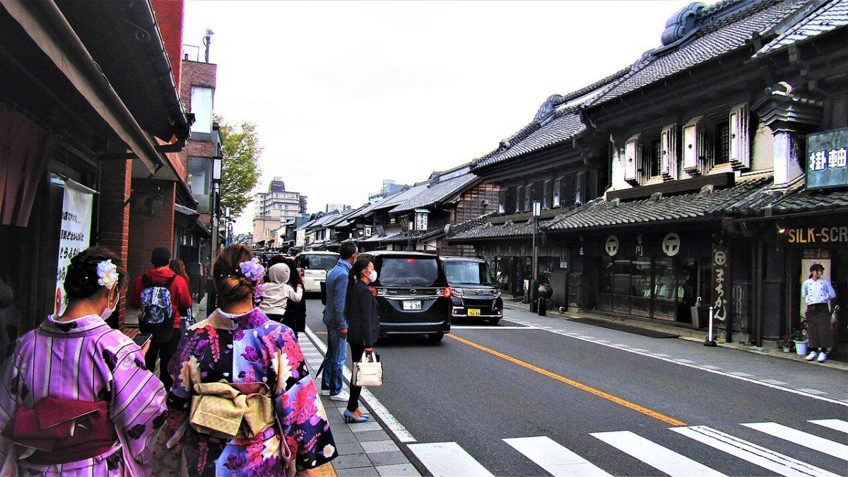 Kota Tua Kurazukuri, satu tempat wisata terbaik di Kawagoe Jepang yang menarik buat kamu jelajahi.
