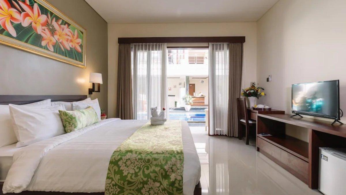Kubu Benoa Guest House Nusa Dua, satu hotel bintang 3 di Nusa Dua Bali yang cocok untuk liburan akhir pekan.
