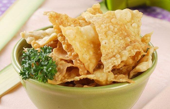 Kue bawang.