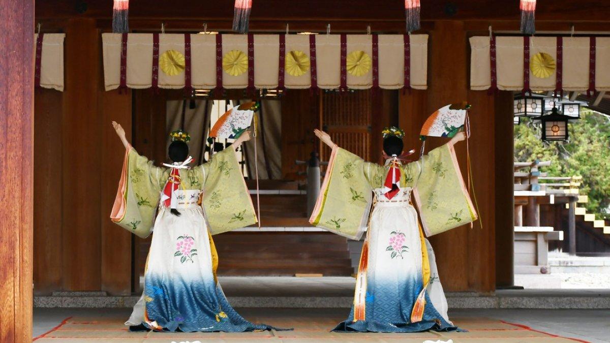 Kuil Kashihara, satu tempat wisata terbaik di Nara Jepang.