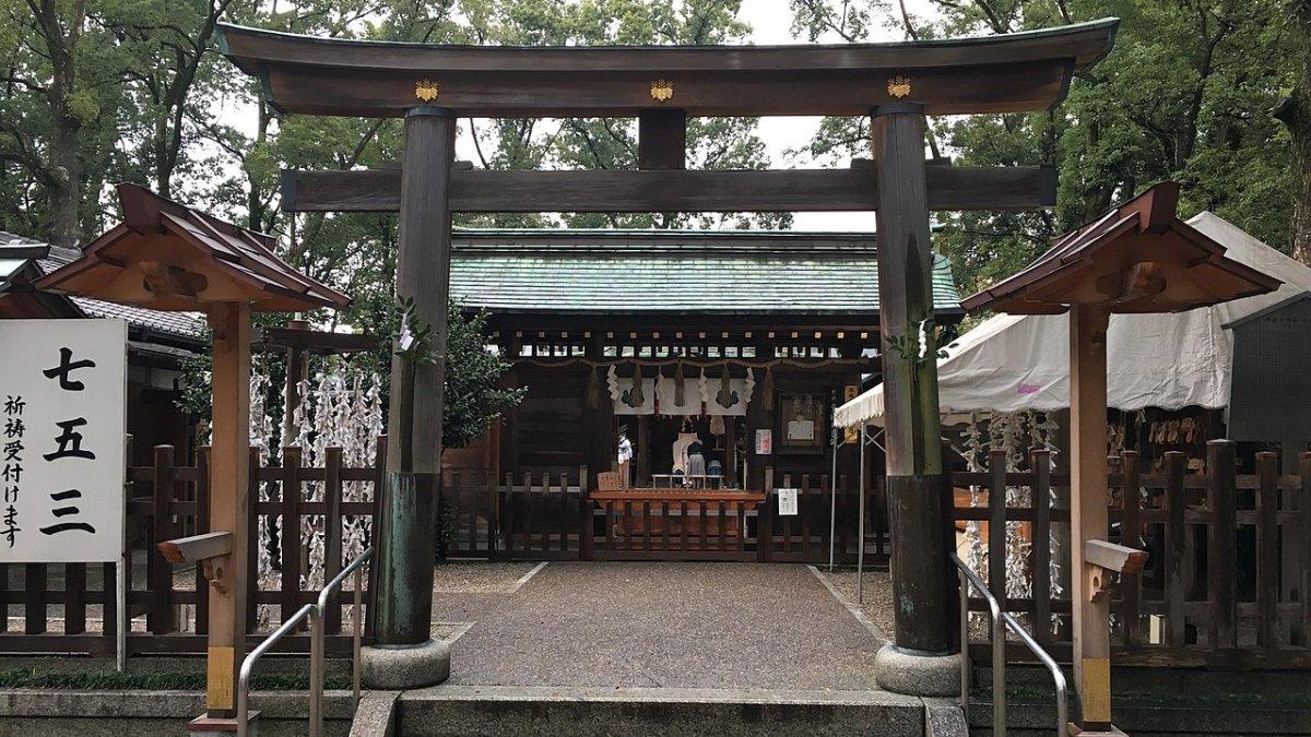 Kuil Toyokuni, satu kuil terbaik di Osaka Jepang.