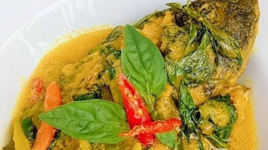 Kuliner Tempoe Doeloe Serba Kandas.