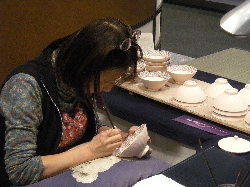 Kyoto Museum of Traditional Crafts, satu tempat wisata di Kyoto Jepang yang gratis dikunjungi buat liburan hemat anggaran.