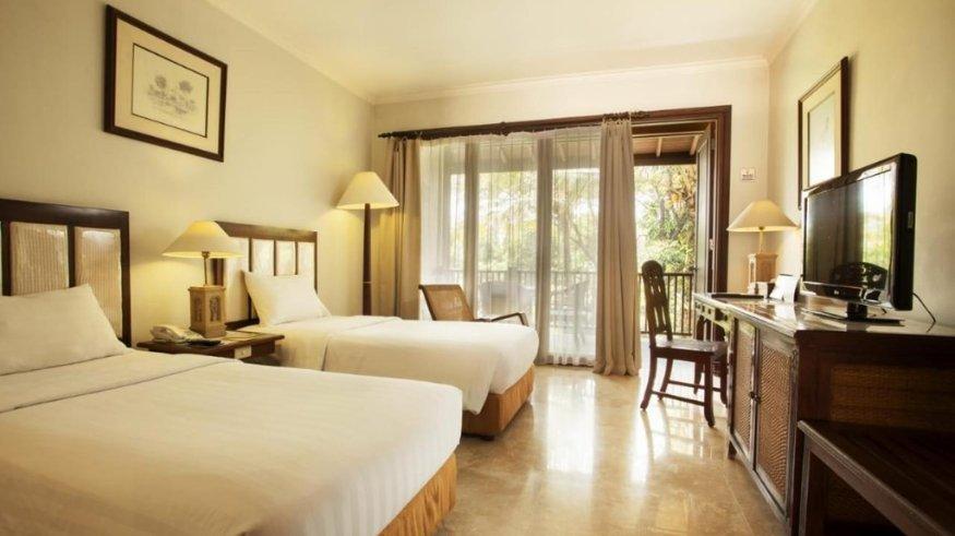 Laras Asri Resort & Spa