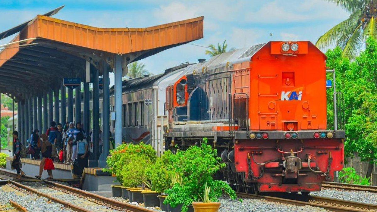 Ilustrasi kereta api.
