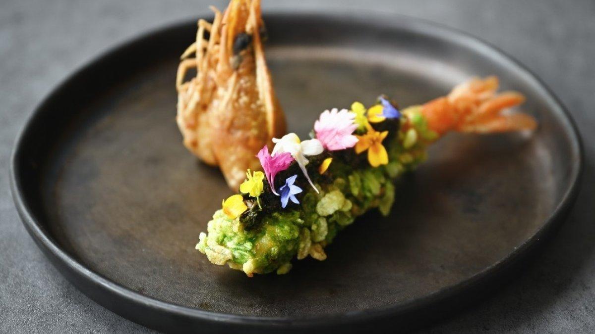 Lo Quay, satu restoran baru di Singapura yang bisa kamu kunjungi saat makan siang.