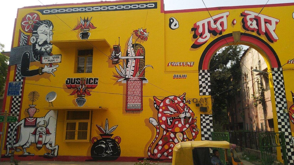 Lodhi Colony, satu tempat wisata hits di Delhi India.