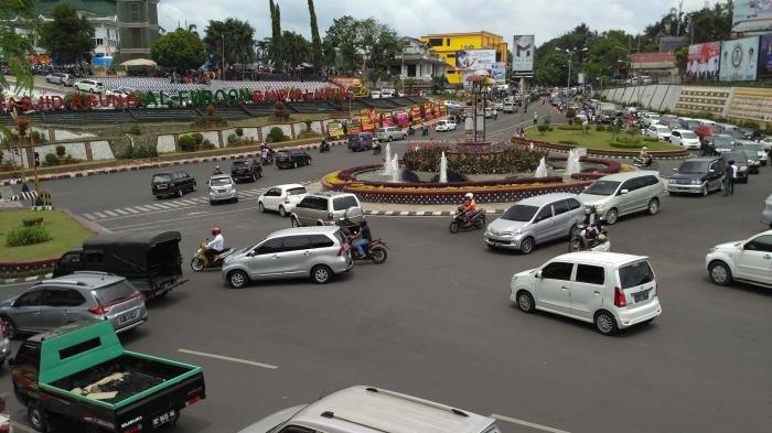 Lungsir, satu tempat ngabuburit di Bandar Lampung, Lampung.