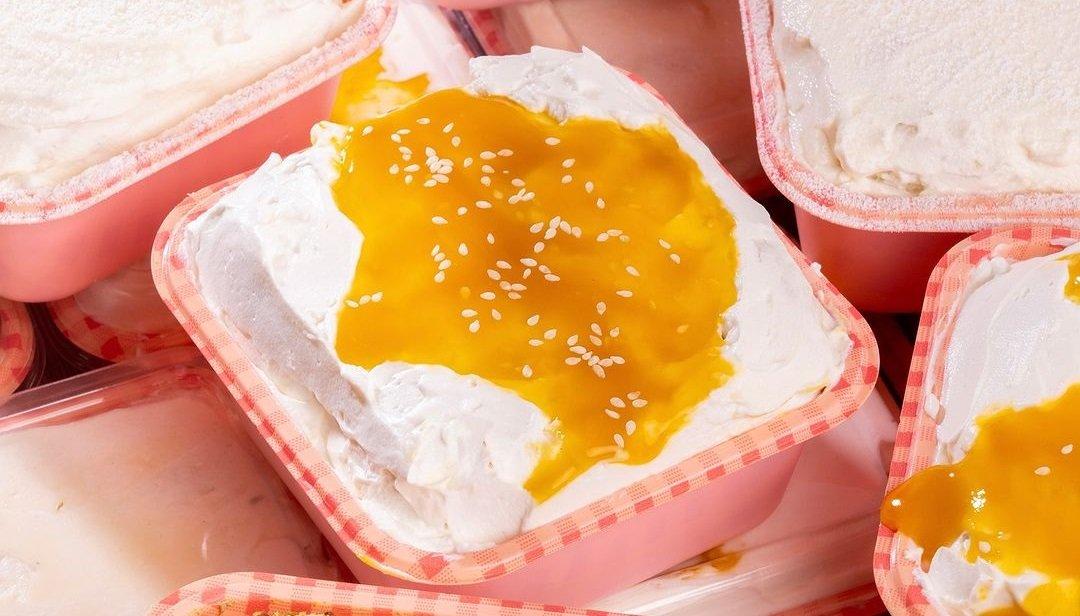 Cold milk bun Madmilk.