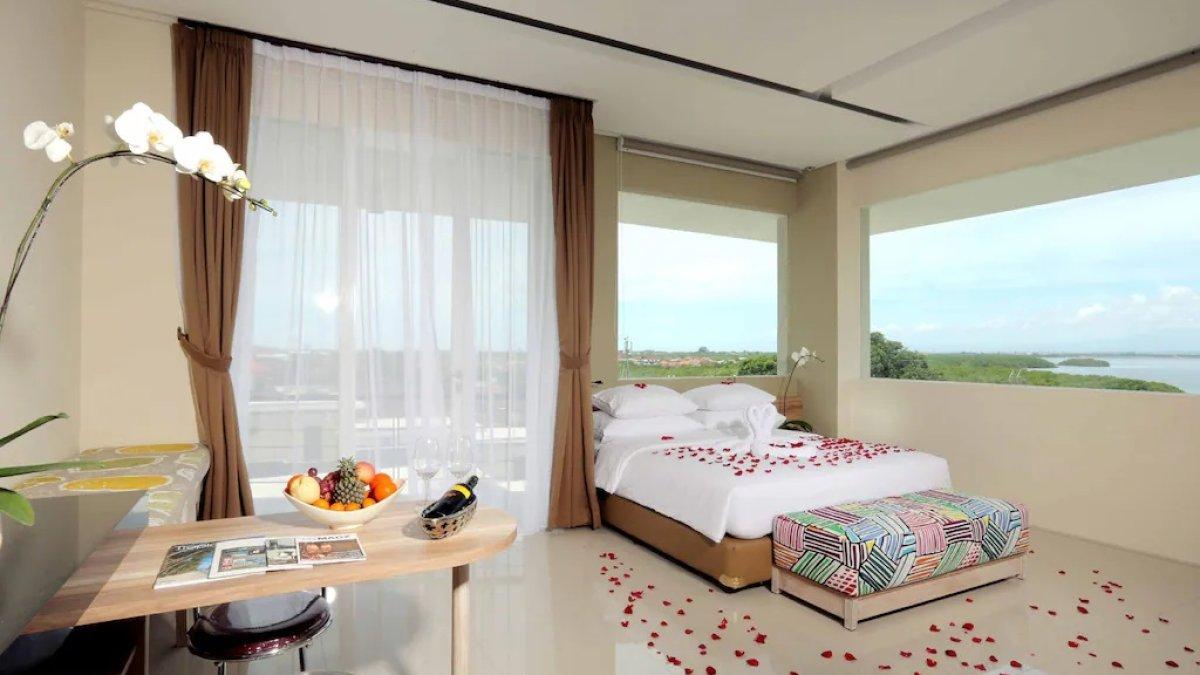 Mahogany Hotel, satu hotel bintang 3 di Nusa Dua Bali yang cocok untuk liburan akhir pekan.