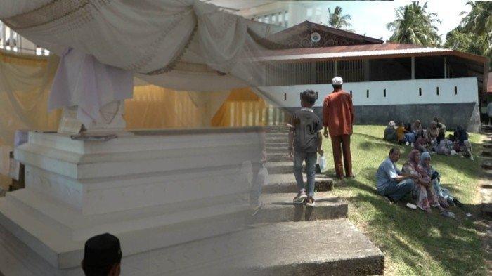Makam Poteu Meuruhom, Wisata Religi di Aceh Jaya yang Ramai Dikunjungi Wisatawan