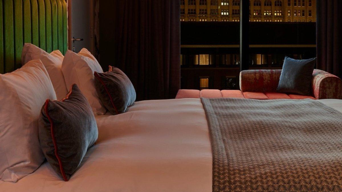 Malmaison Oxford, satu bekas penjara yang diubah menjadi hotel mewah.