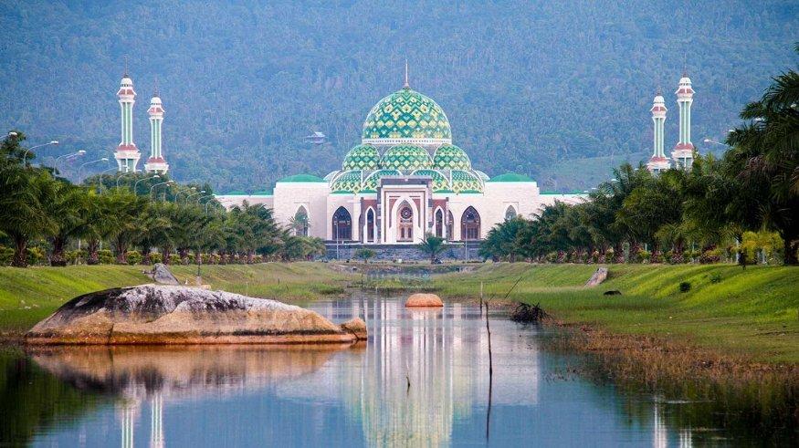 Masjid Agung Natuna.