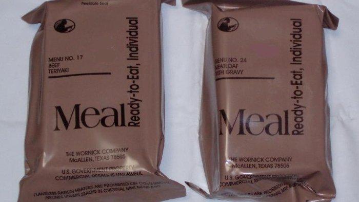 Meals Ready To Eat atau Makanan Siap Saji (MRE) ala militer Amerika Serikat.
