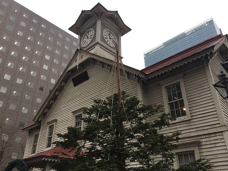 Menara Jam Sapporo, satu tempat wisata terbaik di Sapporo Hokkaido Jepang.