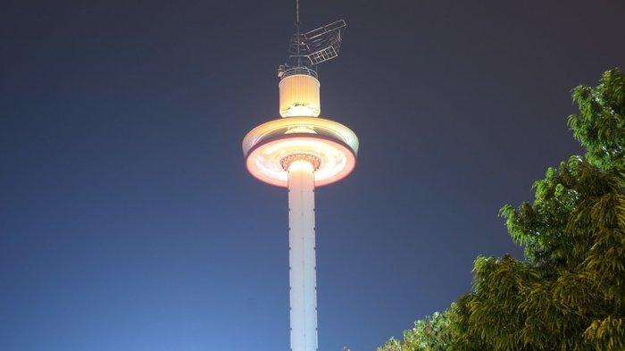 Menara Taming Sari, tempat wisata untuk menikmati Melaka, Malaysia dari ketinggian.