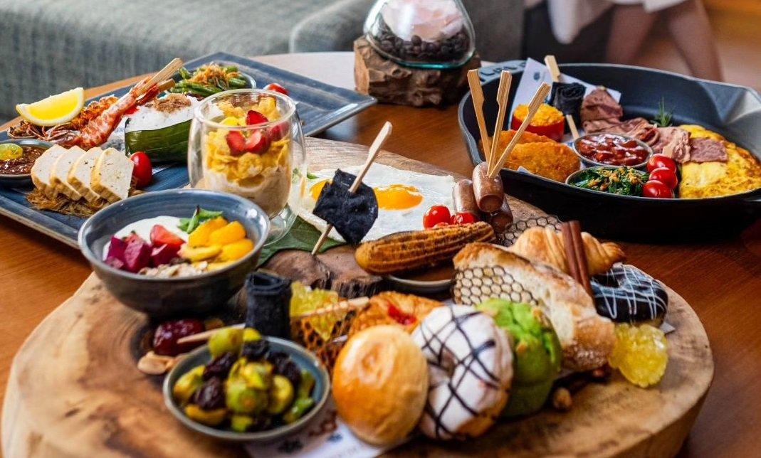 Ilustrasi menu Trembesi Hotel BSD.