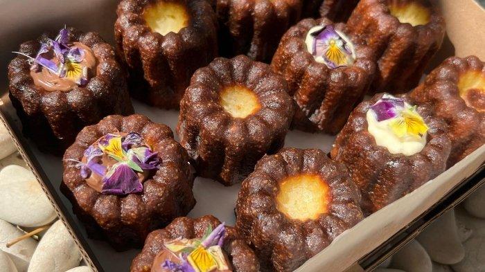 Menu kue di Iscaketory Jakarta Selatan, Jakarta.