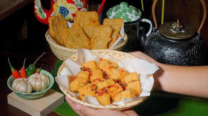 Menu makanan di Warung Kondre. Berikut daftar menu dan harga Warung Kondre di Tangerang milik Andre Talany. Sajikan berbagai kuliner khas nusantara yang menggoda selera.