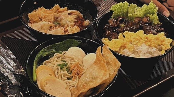 Menu mi chili oil di Chiloi Noodle Semarang, Jawa Tengah.