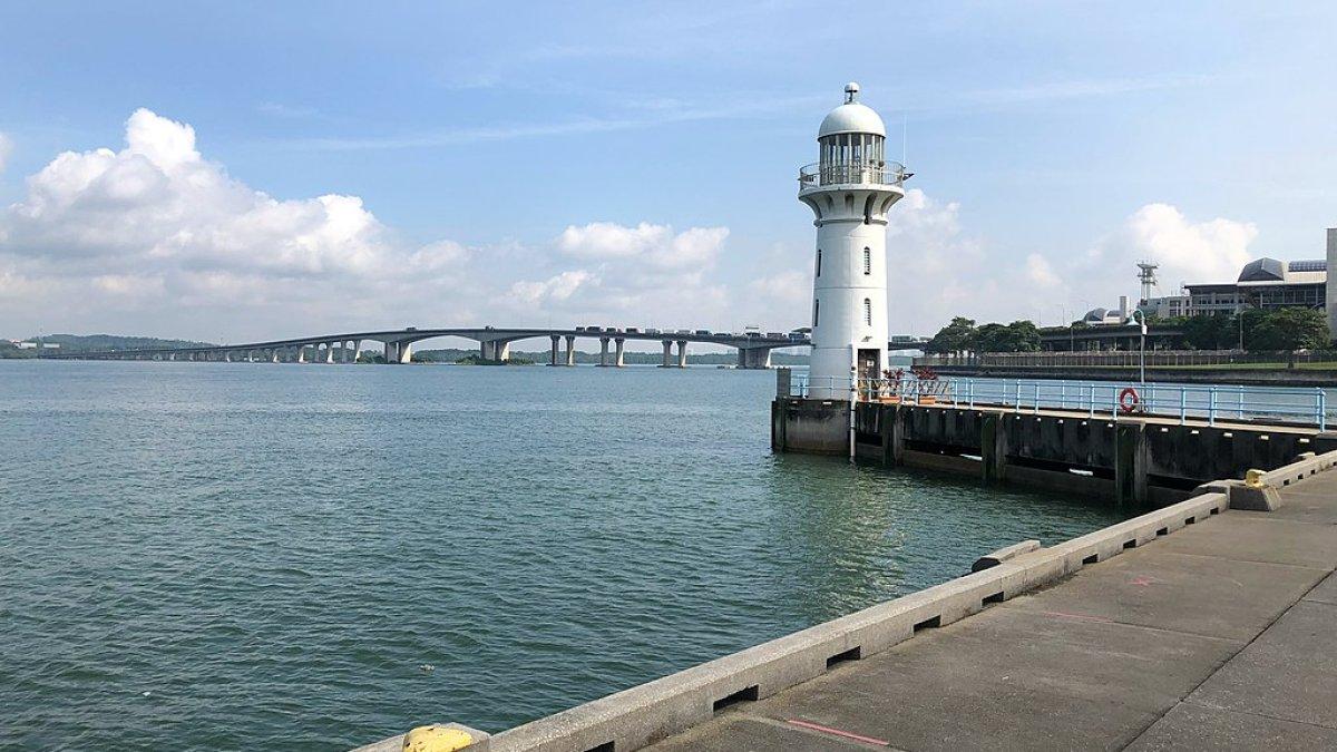 Mercusuar Raffles Marina, satu surga tersembunyi di Singapura yang menjadi tempat sempurna buat healing.