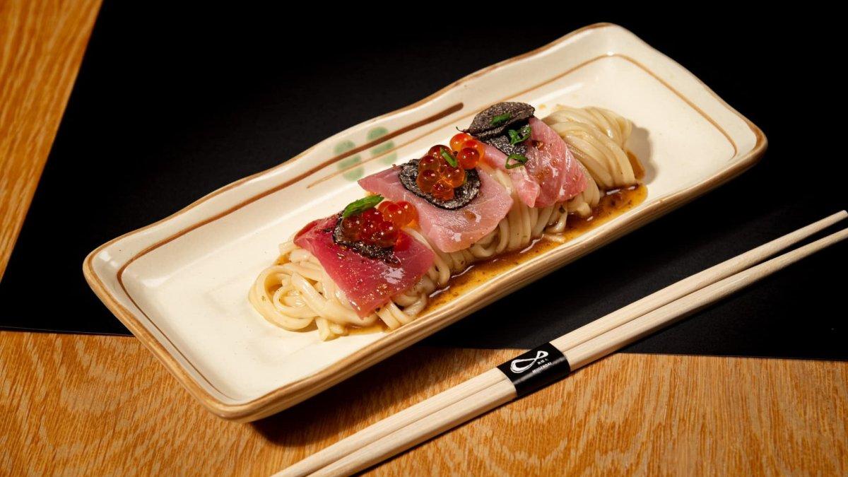 Mugendai, satu restoran Jepang terbaik di Bangkok Thailand yang bisa kamu kunjungi buat makan siang.