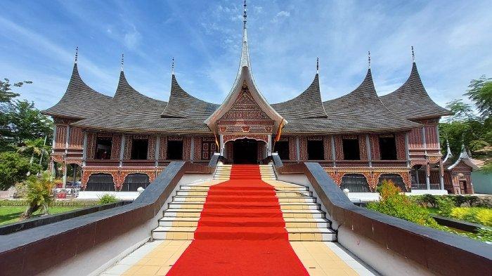 Museum Adityawarman, tempat wisata edukatif dan murah meriah di Padang, Sumatera Barat.