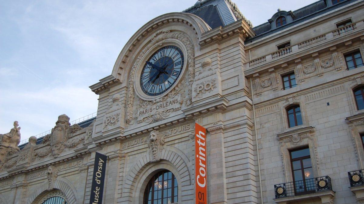 Musée d’Orsay, satu museum terbaik di Paris Prancis yang menarik buat kamu jelajahi.