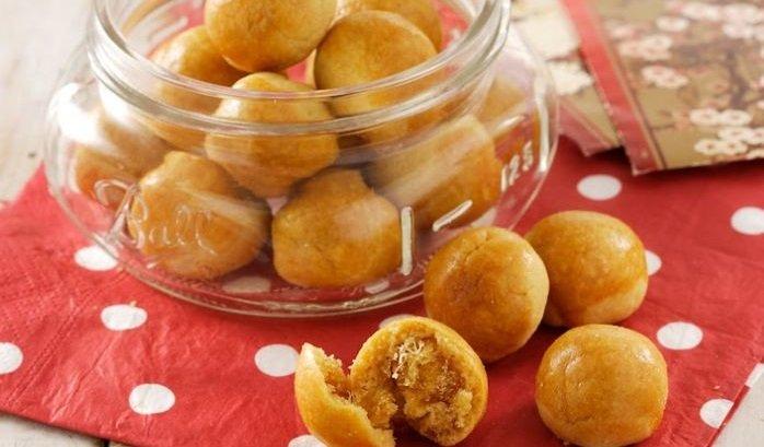 Kue kering nastar.