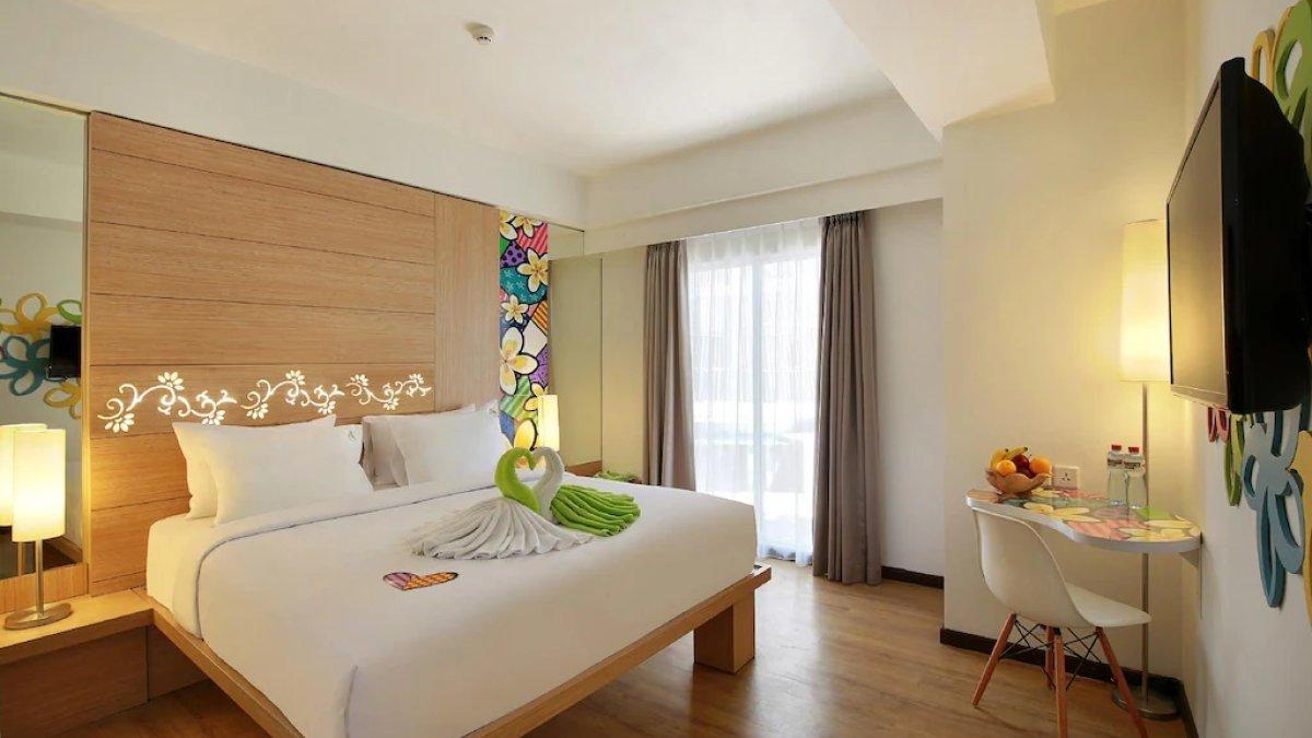 Nikhila Seminyak, satu hotel bintang 3 di Seminyak Bali.