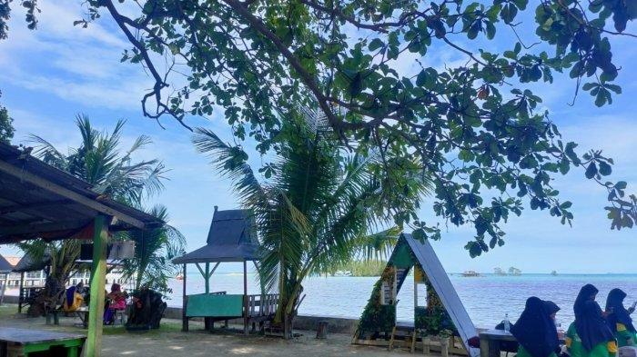Nongsa Beach, Batam, Kepulauan Riau.